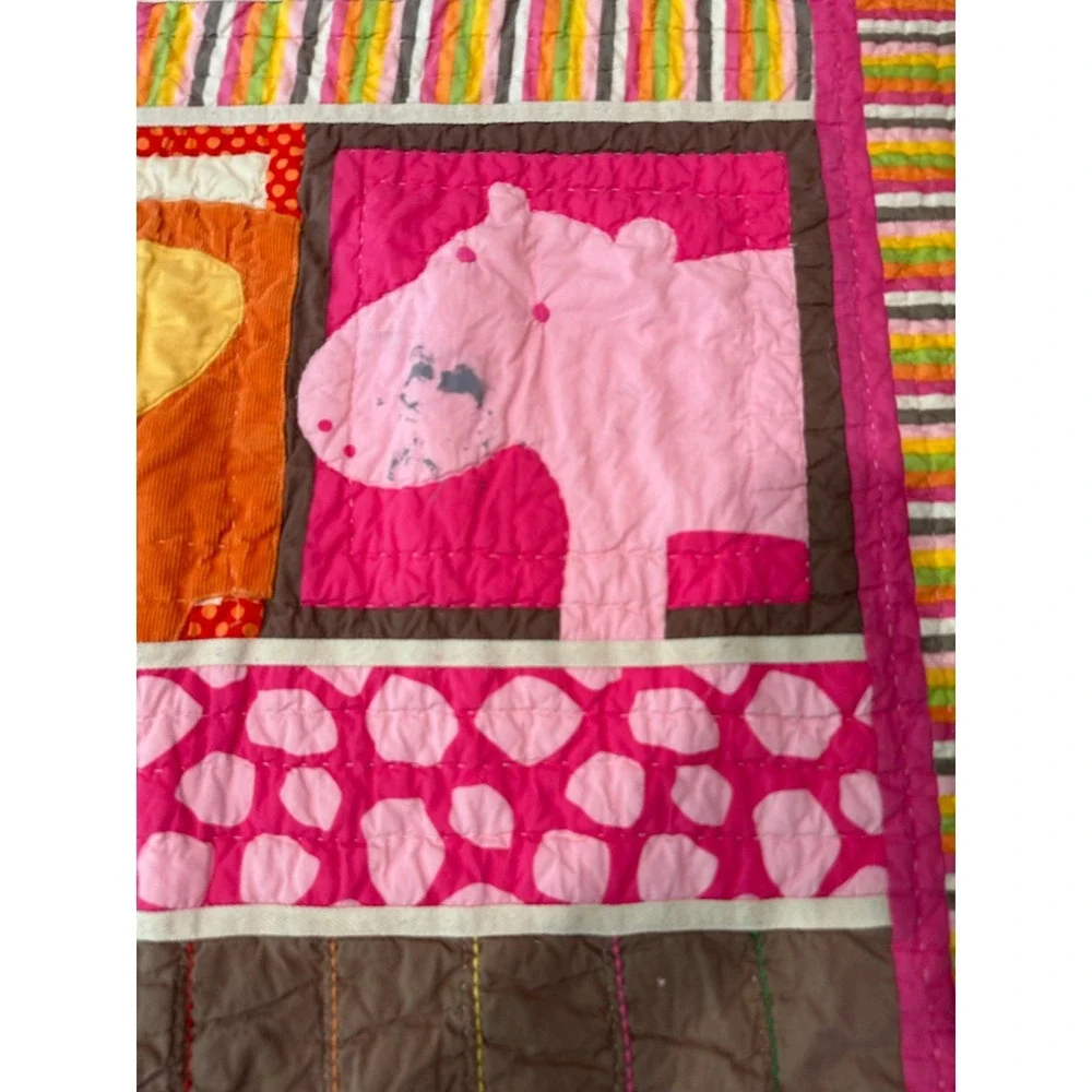 Vintage Bright Circo Twin Animal Zoo Print Quilt and Pillowcase Bedding 2 Pieces